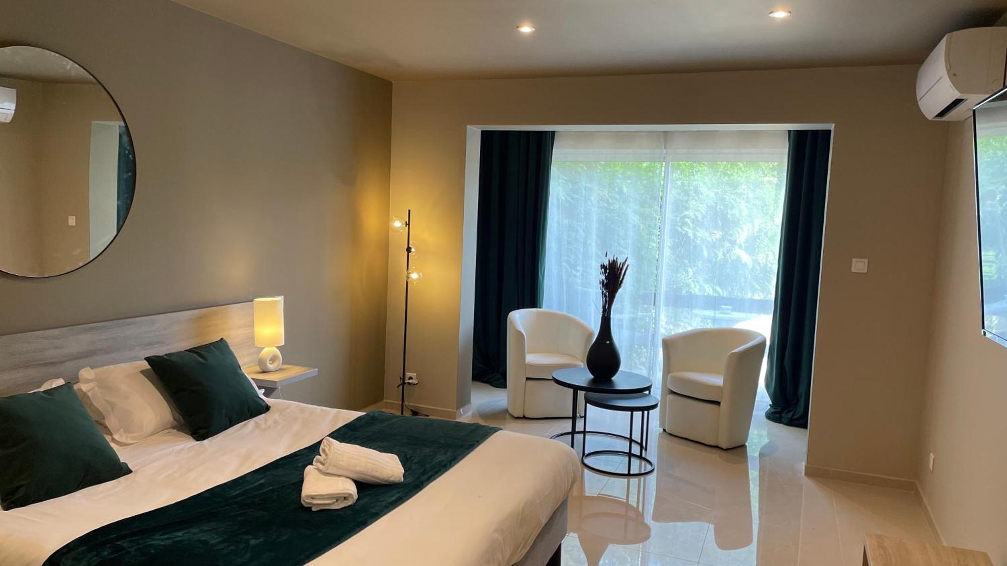 Hotel & Appartements Acqua Dolce Eccica-Suarella  Luaran gambar