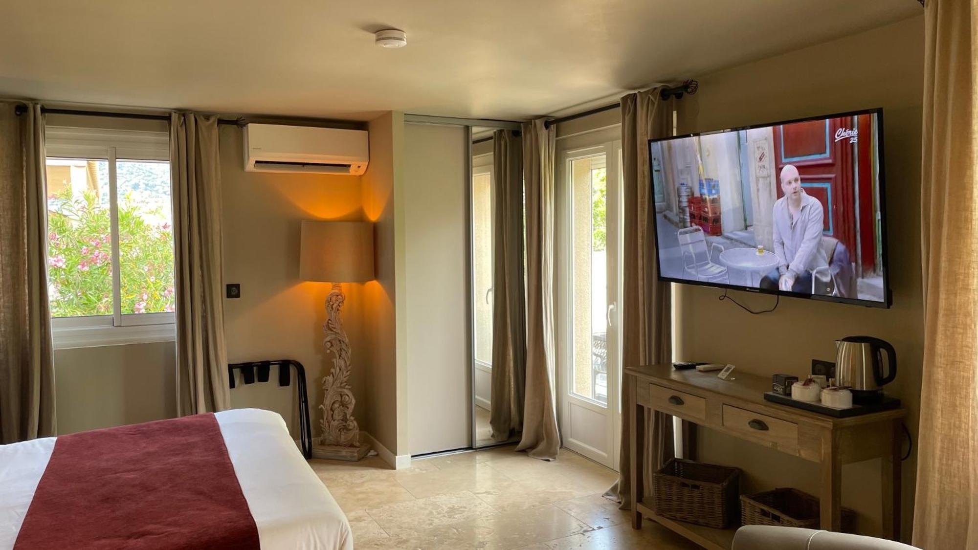 Hotel & Appartements Acqua Dolce Eccica-Suarella  Bilik gambar