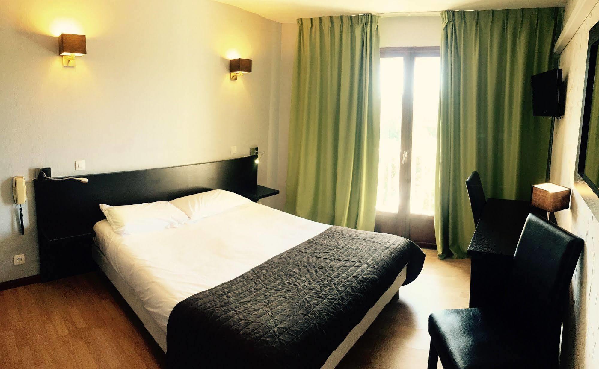 Hotel & Appartements Acqua Dolce Eccica-Suarella  Luaran gambar